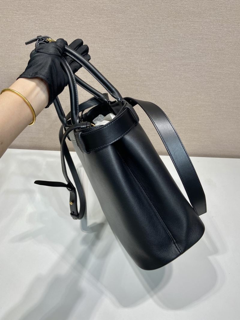 Pra*a top handle bags